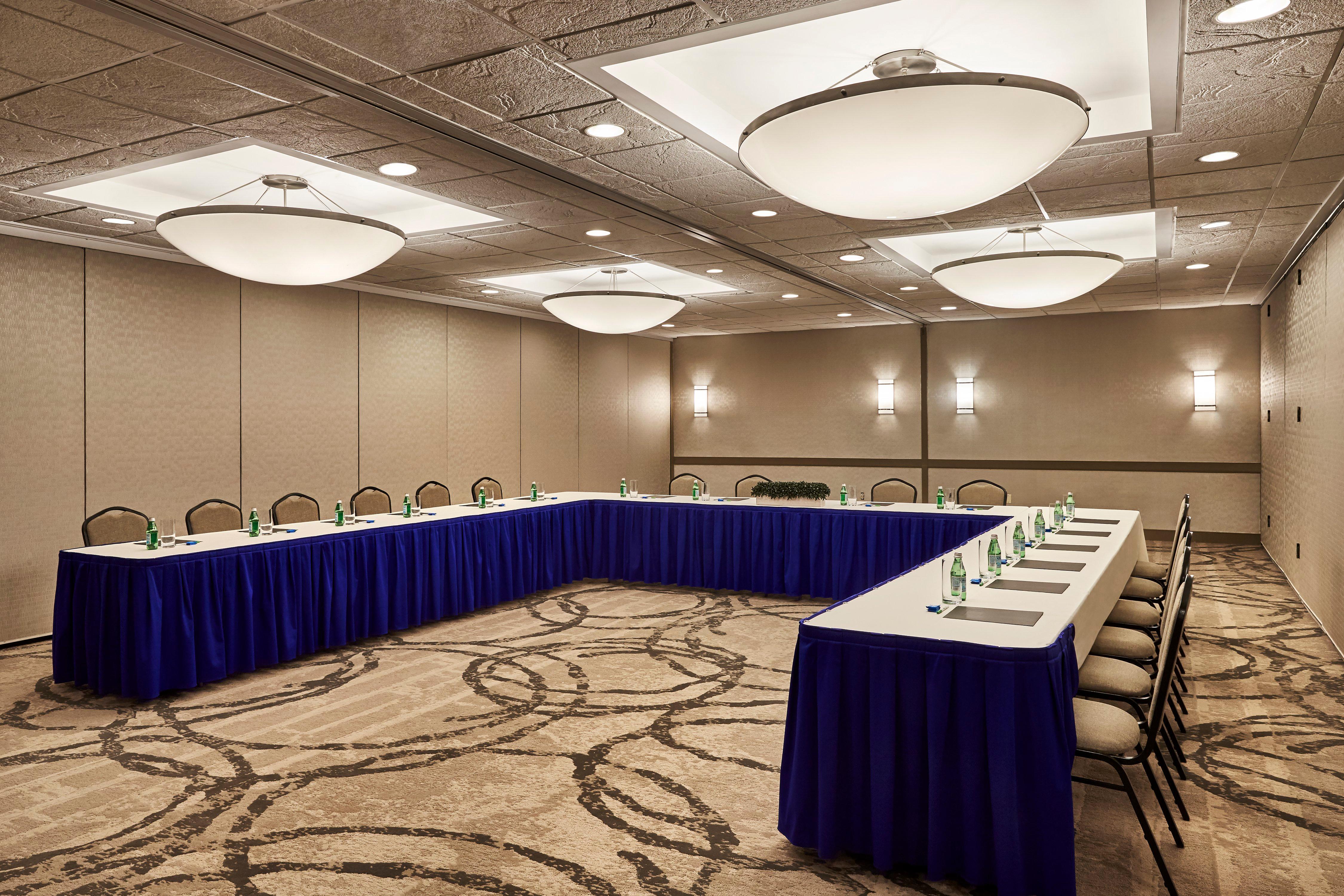Holiday Inn Alexandria At Carlyle By Ihg Exteriér fotografie